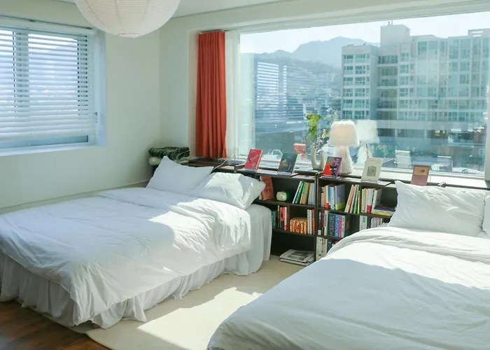 Appartement Sans Stay, Free Wine, Projector, 3min Station *